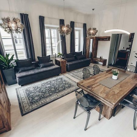 Feel Ljubljana Centre Apartman Kültér fotó