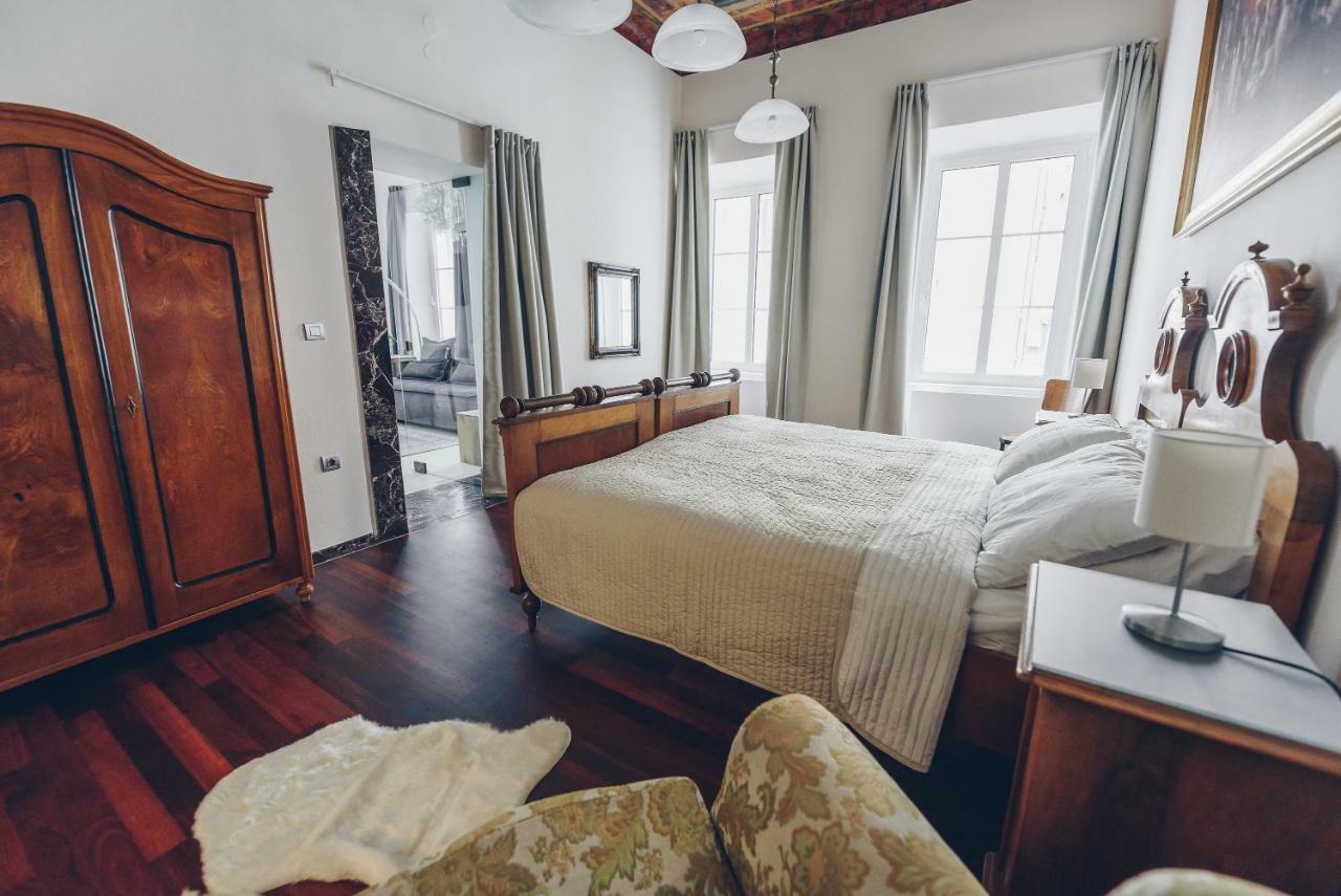 Feel Ljubljana Centre Apartman Kültér fotó